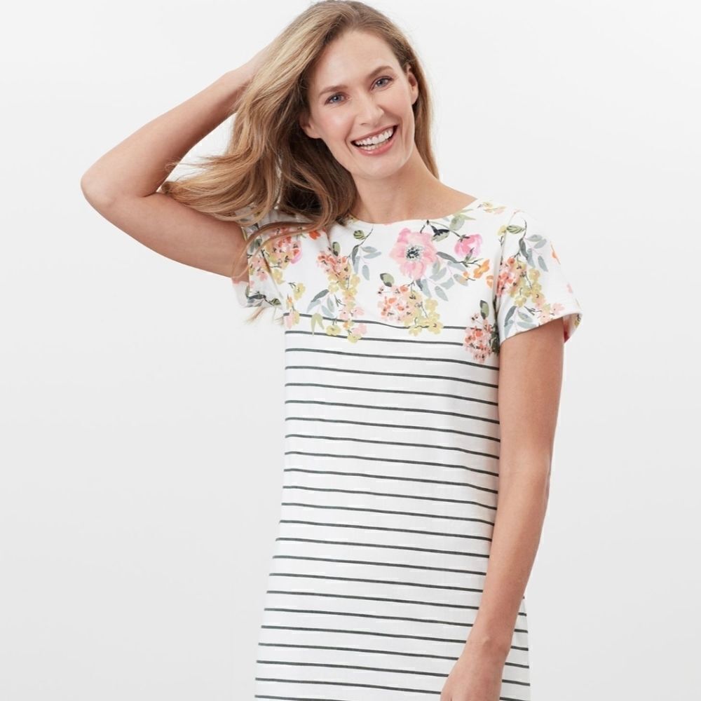 Joules floral print Dress size 4🥻